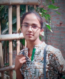 रामप्रसाद नेटरहाट हेरिटेज स्कूल की छात्रा काजल कुमारी ने सीबीएसई परीक्षा में लाई 84 प्रतिशत अंक