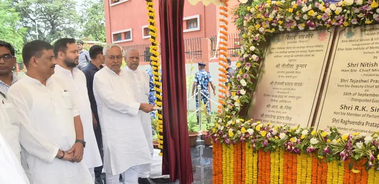 जब राज्य 800 करोड़ खर्च कर रही है तो केन्द्र से 180 करोड़ रुपये लेने की क्या जरुरत है–नीतीश कुमार
