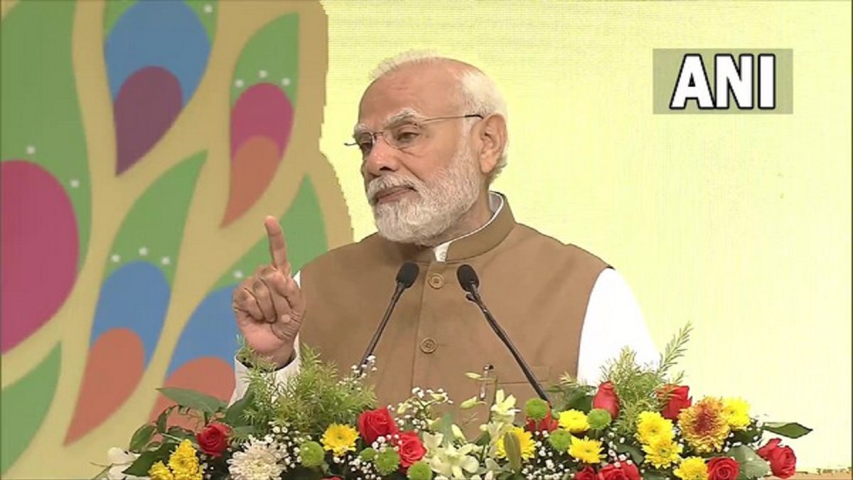 आतंकवाद को किसी धर्म या राष्ट्रीयता से नहीं जोड़ना चाहिए-अमित शाह