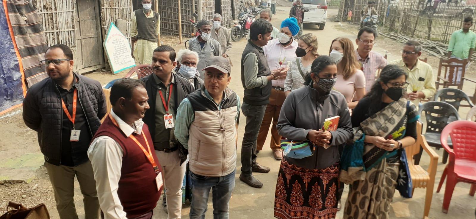 केयर इंडिया के नेतृत्व में बीएमजीएफ की नौ सदस्यीय टीम दूसरे दिन पूर्णिया पूर्व एवं कसबा प्रखंड का किया भ्रमण