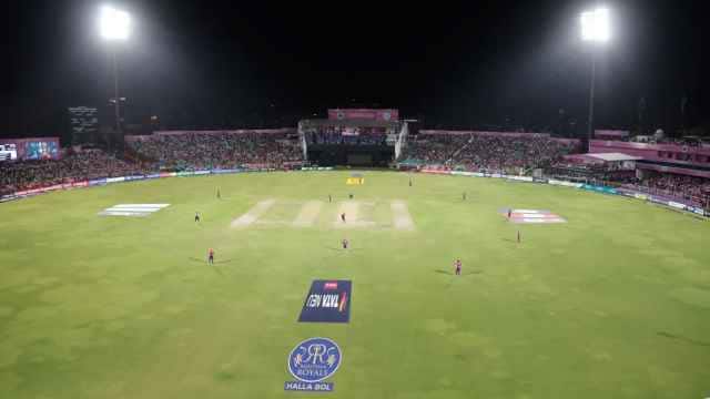 IPL 2023 RR vs RCB Match is a battle for the orange cap and playoffs Race today Hindustan Hindi News