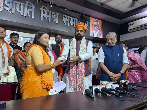 बिहार में ब्लैकमेलिंग के जरिए सरकार चल रही है-सम्राट चौधरी