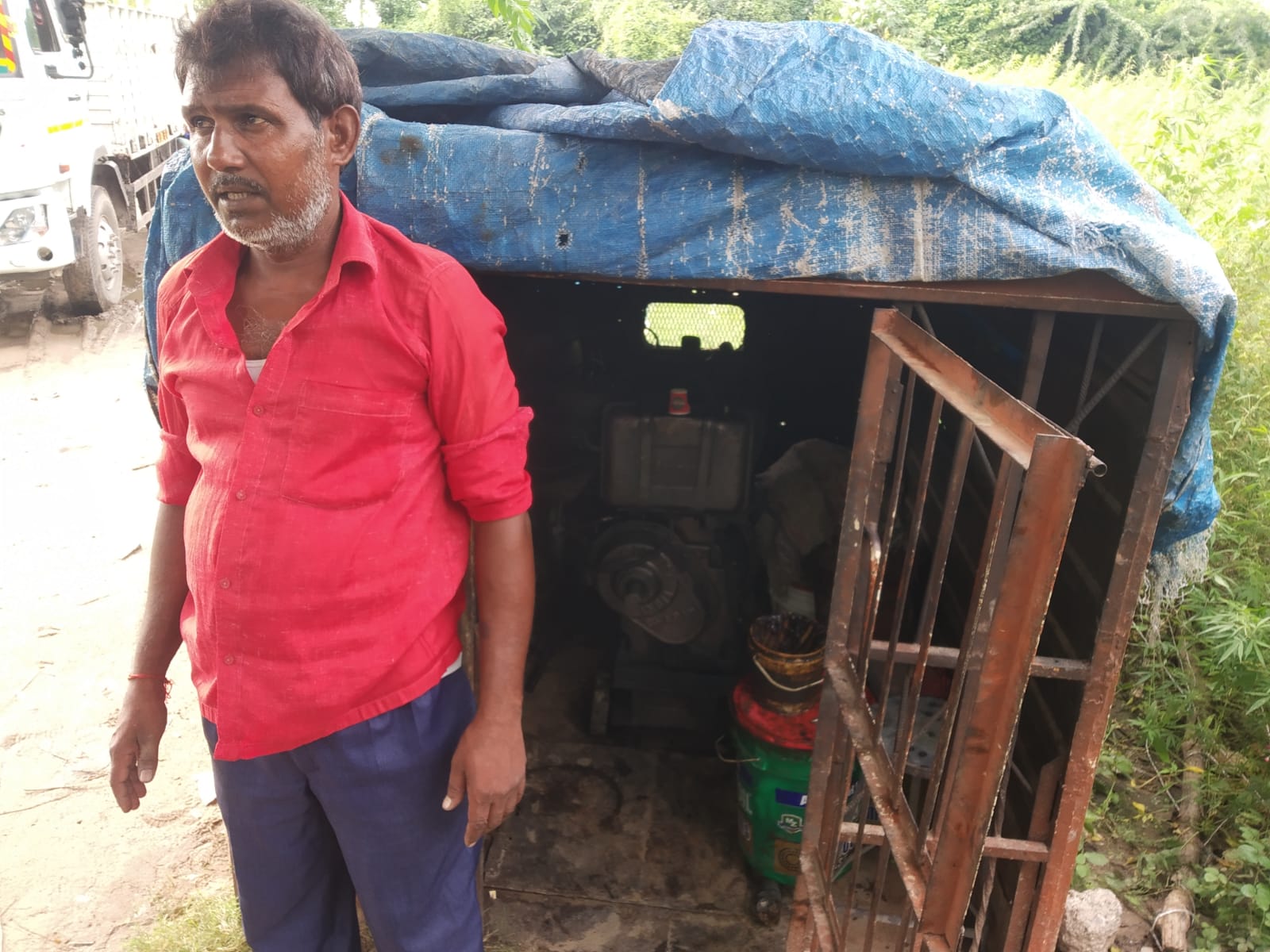 अज्ञात चोरों ने जनरेटर का अल्टीनेटर पर किया हाथ साफ