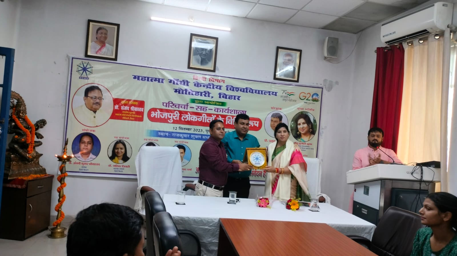 अश्लील गायन के विरुद्ध हमें आंदोलन छेड़ना होगा–नीतू कुमारी नूतन