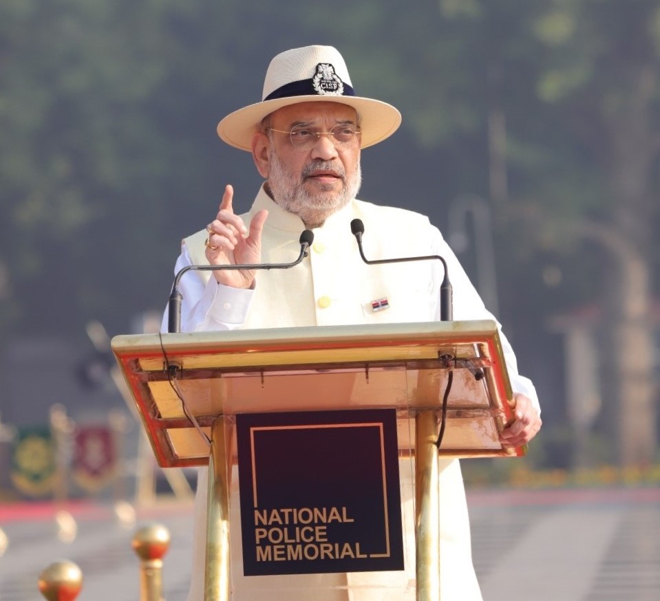 आतंकवाद के खिलाफ जीरो टॉलरेंस की नीति है बरकरार-अमित शाह