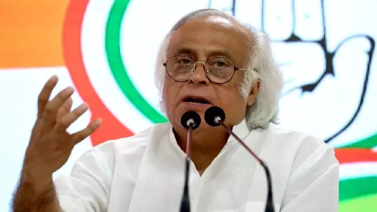 ‘गिरगिट को टक्कर दे सकते हैं…’-कांग्रेस