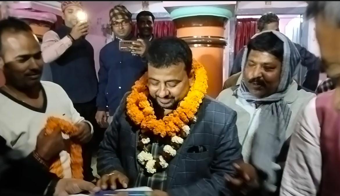 सिसवन की खबरें – बीडीओ सुरज कुमार सिंह की दी गयी विदाई