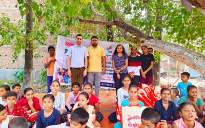 बच्चों के बीच पठन-पाठन सामग्री वितरण कर, जानकी सुदामा फाउंडेशन और मृदुला आई क्लिनिक ने मनाया धनतेरस का त्योहार