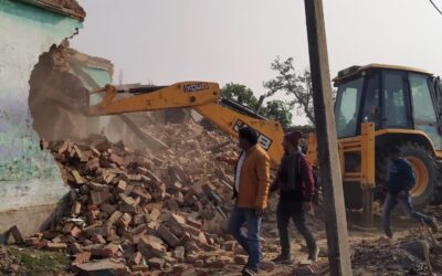 हाई कोर्ट के आदेश पर प्रशासन ने सरकारी जमीन पर से अतिक्रमण हटवाया