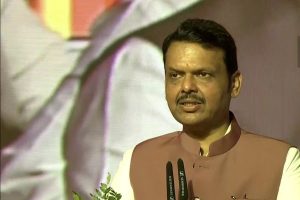 महाराष्ट्र में देवेंद्र फडणवीस बने मुख्यमंत्री, शिंदे और अजित ने ली डिप्टी सीएम की शपथ