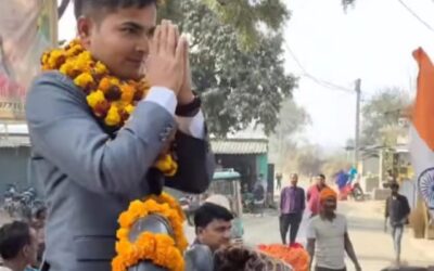 गांव पहुंचने पर अभिषेक का हुआ भव्य स्वागत, हुआ अभिनंदन समारोह का आयोजन