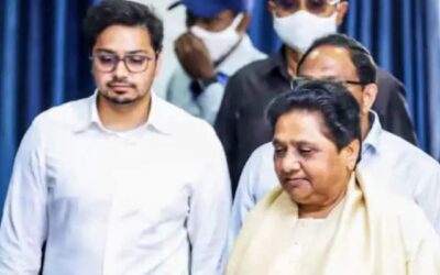 भतीजे से ‘मोह’ भंग, BSP में घमासान! मायावती ने आकाश आनंद को पार्टी से हटाया
