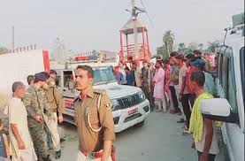 मोतिहारी में मुखिया के दरवाजे पर खून की होली, चाकू मारकर युवक की हत्या, 13 लोग गिरफ्तार