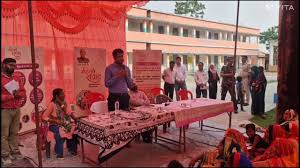 महिलाओं का सर्वांगीण विकास सरकार की प्राथमिकता : डीएम