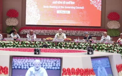 टीम इंडिया की तरह मिलकर करना होगा काम- पीएम मोदी