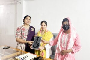 Raghunathpur: उम्मीद हेल्थ केयर का हुआ उद्घाटन