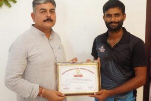 खेल प्रतिभाओं को तराशने वाले अभिमन्यु सिंह को मिला “सतीश चंद्र मुखर्जी सम्मान”