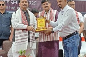 धनबाद की धरती पर सिवान ब्लड डोनर क्लब को मिला अंतरराष्ट्रीय सम्मान