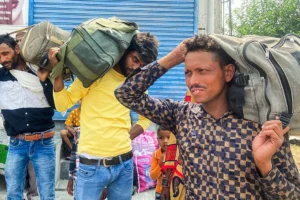 अब पंजाब में काम नहीं करना है-प्रवासी मजदूर